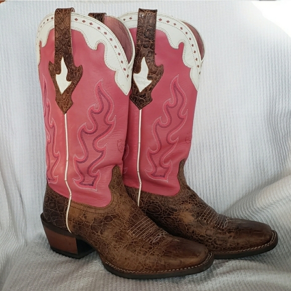 Ariat Shoes - 🌟SEE NEW LISTING!🌟🎀Barbie Pink 🌟 Vintage Cowgirl🎀💗Ariat Women's 🌟